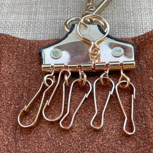 Key chain Bag Cream Faux Leather Vegan 6 Key Holder Key Chian Bag detach to belt - Picture 6 of 12